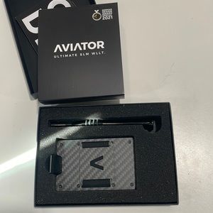 Aviator Wallet made of Aircrafted Aluminum /carbon fiber